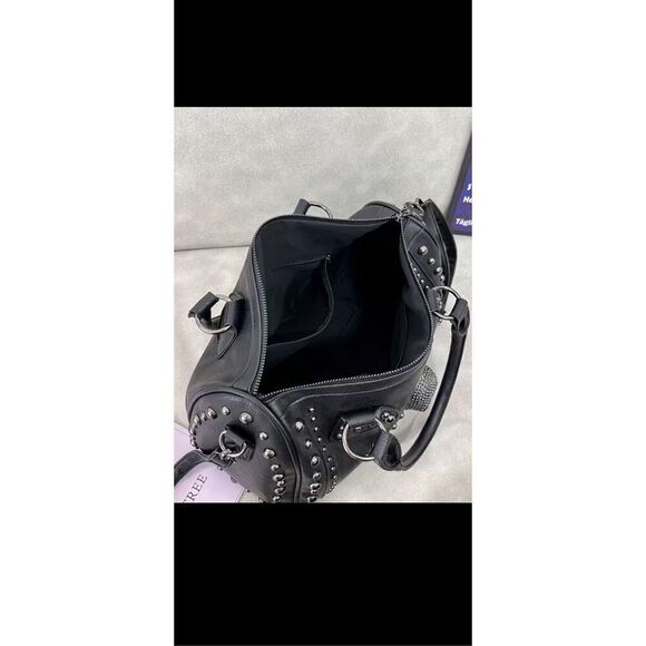 Large Skull pocket book / Studded  bag. Lots of room  super cool looking - Picture 6 of 13